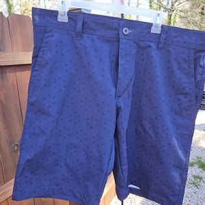 Trilogy Cargo Supplies mens shorts size 38